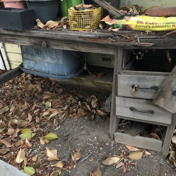 Southern Cal Dumpster Services - Here is the awkward giant woodbench I had no idea how to get rid of and they came and took it within minutes!!! - Dumpster Rental Near Me Southern Cal Dumpster Services - Here is the awkward giant woodbench I had no idea how to get rid of and they came and took it within minutes!!! - Dumpster Rental Near Me