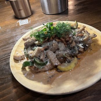 Palo Tapas Bar - Seasonal toast - Tapas Bars Near Me - Providence, Rhode Island