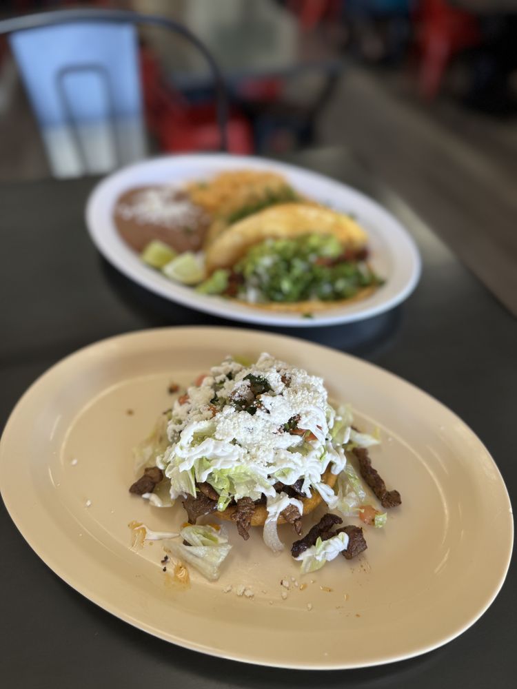 Tacaliente Mexican Grill