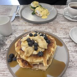 Bibi's Cafe - Blueberry pancakes