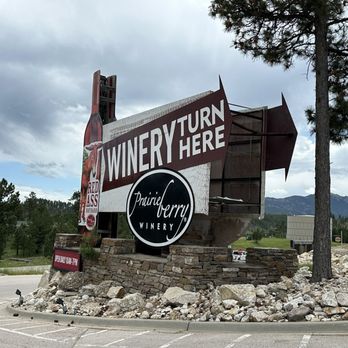 Prairie Berry Winery - Wineries Near Me - Hill City, South Dakota Prairie Berry Winery - Wineries Near Me - Hill City, South Dakota