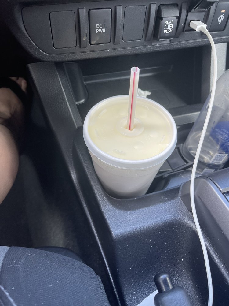 DAIQUIRI ISLAND 624 Evergreen St, Bunkie, Louisiana Nightlife