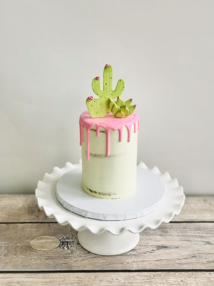 Bake Me a Cake Logo
