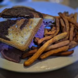 Zukey Lake Tavern - Reuben