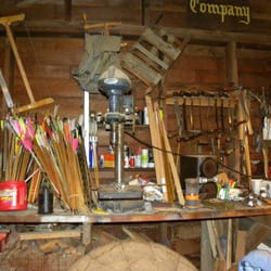 Pacific Yew LongBow - Jay's fascinating workshop -