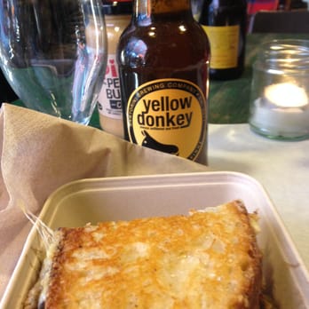 The Cheese Truck - Cheese and beer. - Food Trucks Near Me - London, XGL The Cheese Truck - Cheese and beer. - Food Trucks Near Me - London, XGL