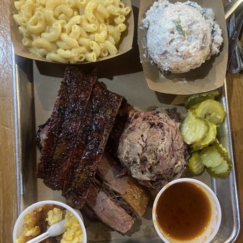Stiles Switch BBQ & Brew - Ribs, brisket, pulled pork, Mac n cheese, potato salad - Barbeque Near Me - Austin, Texas Stiles Switch BBQ & Brew - Ribs, brisket, pulled pork, Mac n cheese, potato salad - Barbeque Near Me - Austin, Texas