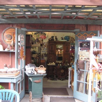 Spanish Town - Art Galleries Near Me - Half Moon Bay, California
