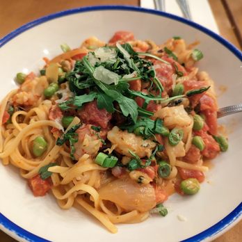 Cochon Dingue - Seafood Linguine - Breakfast & Brunch Near Me - Quebec City, Quebec Cochon Dingue - Seafood Linguine - Breakfast & Brunch Near Me - Quebec City, Quebec