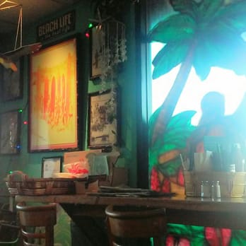 Catalina Fish Kitchen - Seafood Near Me - Costa Mesa, California