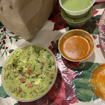 Mercado Azteca & Deli - Guacamole with Chips - Mexican Near Me - Peekskill, New York