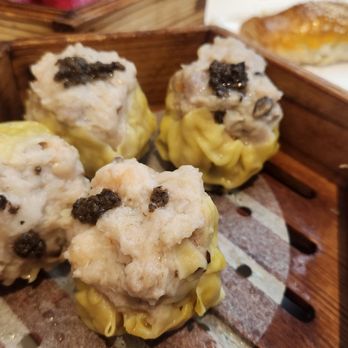 Moon Palace - Black truffle pork dumplings - Seafood Near Me - Toronto, Ontario Moon Palace - Black truffle pork dumplings - Seafood Near Me - Toronto, Ontario