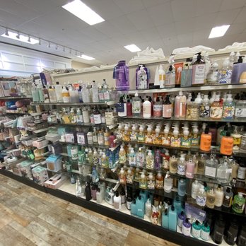 HomeGoods - Home Decor Near Me - Eastvale, California