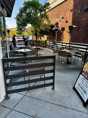 Nittaya’s Little Kitchen by null