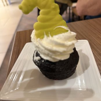 Fresh Harvest Buffet - Grinch cupcake - Buffets Near Me - Tampa, Florida Fresh Harvest Buffet - Grinch cupcake - Buffets Near Me - Tampa, Florida