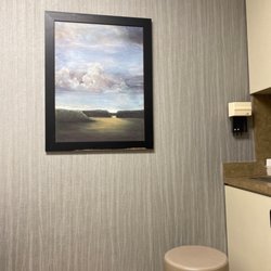 Allergies & Asthma Clinic - Exam room