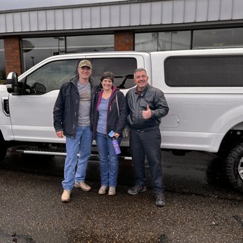 Roberson Albany Ford - Brian and Angela got them self a beautiful 2017 Ford F250 long bed today congratulations - Car Dealers Near Me - Albany, Oregon