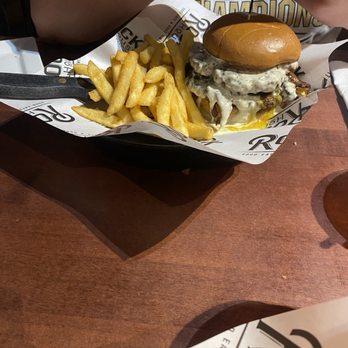 Rock House - Burger - New American Near Me - Searcy, Arkansas