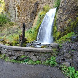 Wahkeena Falls - Waterfall