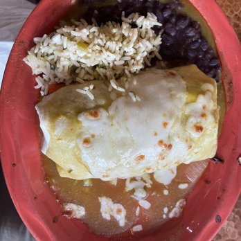 Oscar's Cafe - Pork burrito (lunch) - Mexican Near Me - Springdale, Utah