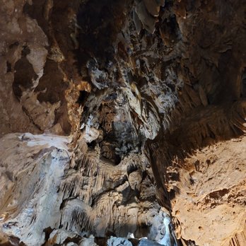 Lake Shasta Caverns - Landmarks & Historical Buildings Near Me - Lakehead, California