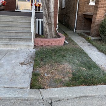 Rivera Concrete Paving - the front yard of a house - Masonry/Concrete Near Me Rivera Concrete Paving - the front yard of a house - Masonry/Concrete Near Me