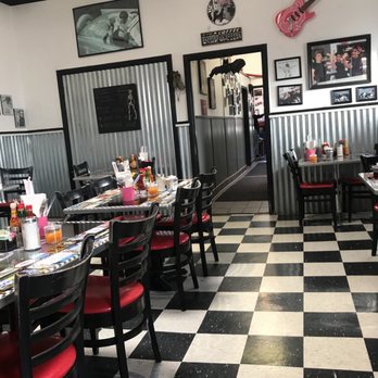 Sax's Joint - Breakfast & Brunch Near Me - Petaluma, California
