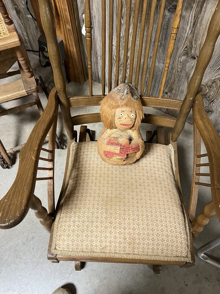 Bob and Betty's Pleasant Hill Antique Mall