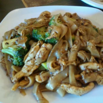 Bangkok Kitchen - Thai Near Me - Maumee, Ohio
