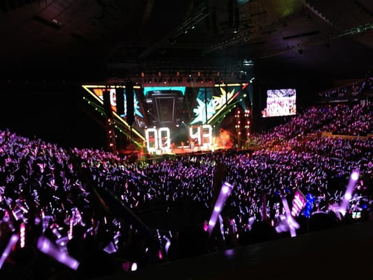 Singapore Indoor Stadium by null