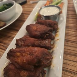 Wadsworth - Chicken wings