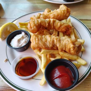 7th & Carson - Fish and Chips Plate - New American Near Me - Las Vegas, Nevada 7th & Carson - Fish and Chips Plate - New American Near Me - Las Vegas, Nevada