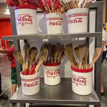 Coca Cola Store - Kitchen utensils - Fashion Near Me - Orlando, Florida