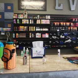 Lucky Vapor - Awesome vape shop. Lots of help picking out a new set up with salt nic. Suprun Air Kit is awesome.