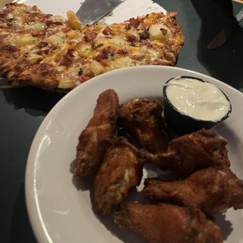 South Park Tavern - Plain bone in wings w/ blue cheese Hawaiian pizza - Pizza Near Me - Dayton, Ohio South Park Tavern - Plain bone in wings w/ blue cheese Hawaiian pizza - Pizza Near Me - Dayton, Ohio