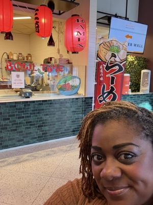 Tora Sushi & Ramen by null