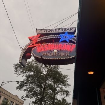 Honeybear Cafe - Breakfast & Brunch Near Me - Chicago, Illinois Honeybear Cafe - Breakfast & Brunch Near Me - Chicago, Illinois