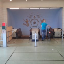 Maastunnel - Naar de tunnel
