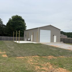 Robertson’s Lawn & Landscaping