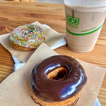Holey Grail Donuts - Hojicha Unicorn, Island Chocolate, and Ube Latte - Donuts Near Me - Honolulu, Hawaii Holey Grail Donuts - Hojicha Unicorn, Island Chocolate, and Ube Latte - Donuts Near Me - Honolulu, Hawaii