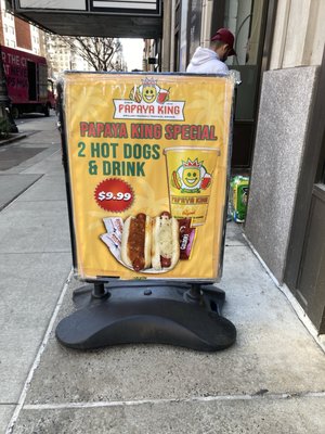 Papaya King by null