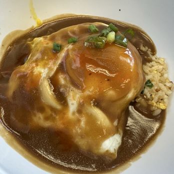 Café Kalawe - Mini loco moco with a splash of Tabasco - Breakfast & Brunch Near Me - Kaneohe, Hawaii