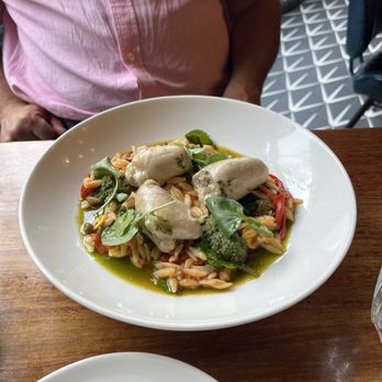 Home - Chicken confit - Delis Near Me - Belfast, BFS