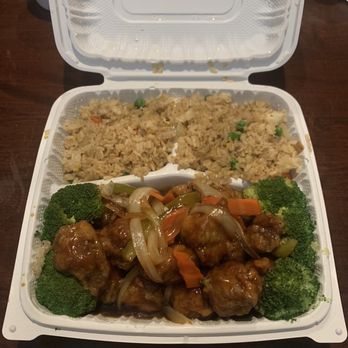 Love Sushi - General T'so's Chicken ($15) with Fried Rice ($2) - Sushi Bars Near Me - Wenatchee, Washington