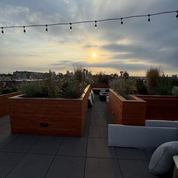 Tall Tales Rooftop Bar - Bars Near Me - Nashville, Tennessee Tall Tales Rooftop Bar - Bars Near Me - Nashville, Tennessee