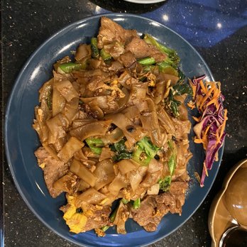 Urban Thai Kitchen - Pad see ewe (beef) - Thai Near Me - Katy, Texas