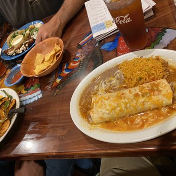 Tacos El Tapatio - Casa Burrito (Closest), jalapeño poppers, and something else - Mexican Near Me - Salida, Colorado Tacos El Tapatio - Casa Burrito (Closest), jalapeño poppers, and something else - Mexican Near Me - Salida, Colorado