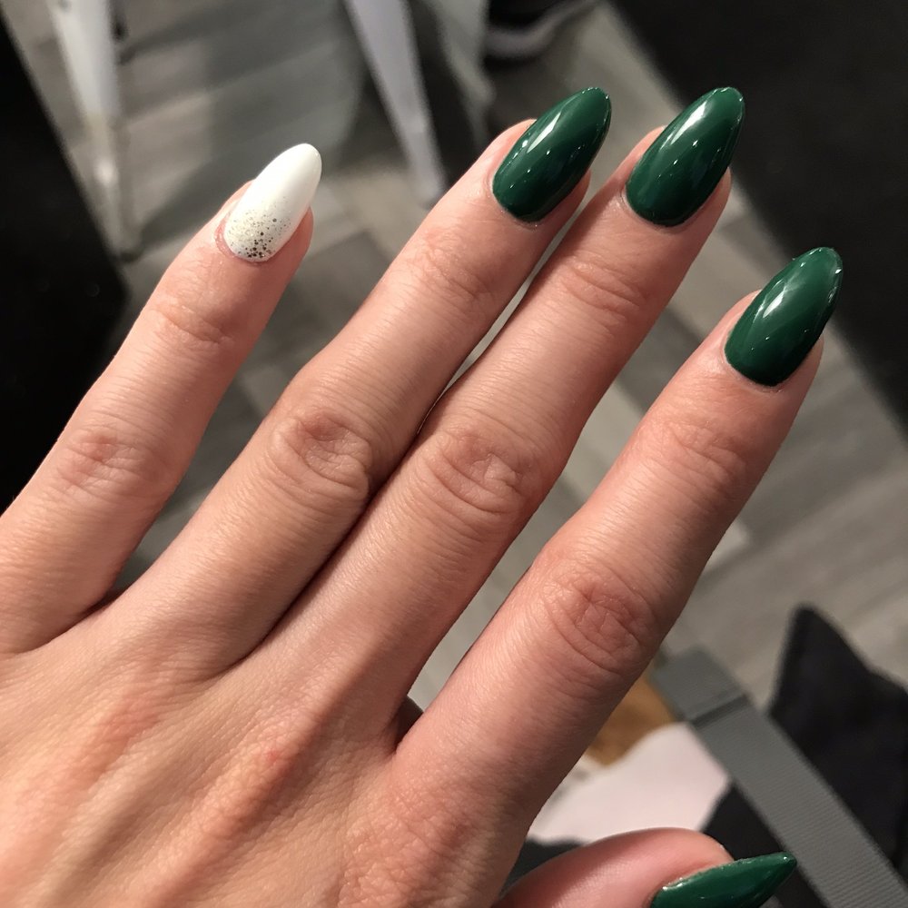 URBAN NAILS 92 Photos & 163 Reviews 179 Danforth Avenue, Toronto