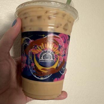 Mothership Coffee Roasters - Vanilla Latte - Coffee Roasteries Near Me - Las Vegas, Nevada Mothership Coffee Roasters - Vanilla Latte - Coffee Roasteries Near Me - Las Vegas, Nevada