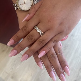 Nails On Bloor - Nail Salons Near Me - Toronto, Ontario Nails On Bloor - Nail Salons Near Me - Toronto, Ontario